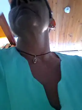 Lorenaluna online show from 04.18.26