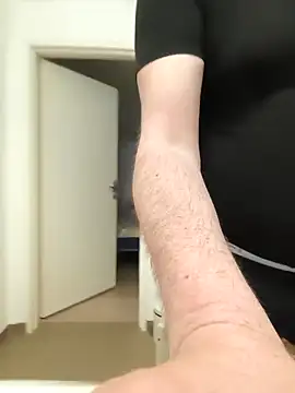 Snapshot of eruzam59000 chatting on 03.02.26 eruzam59000 online show from 03.02.26