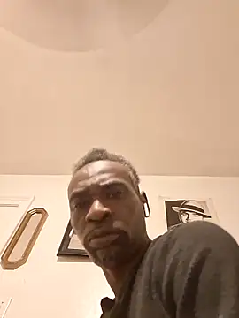 Weezie555 online show from 04.01.26