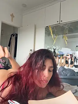 Snapshot of touchmybodybaby chatting on 02.25.26 touchmybodybaby online show from 02.25.26