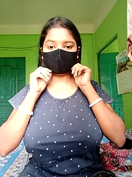 Snapshot of Turshaio chatting on 03.04.26 Turshaio online show from 03.04.26