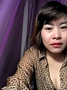 Snapshot of juicy-milu chatting on 03.16.26 juicy-milu online show from 03.16.26