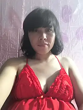 Snapshot of juicy-milu chatting on 07.05.26 juicy-milu online show from 07.05.26