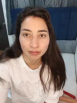 Snapshot of ANGELY_WET_JEET chatting on 06.26.26 ANGELY WET JEET online show from 06.26.26