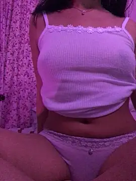 eemilyy22 online show from 03.03.26