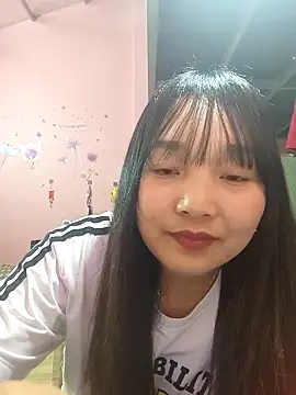 Myna5790 online show from 04.18.26