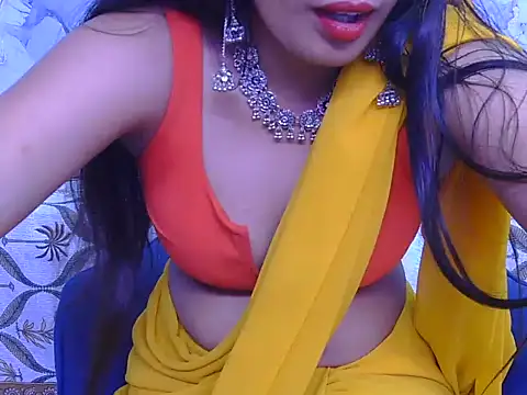 Snapshot of Aayesha-queen chatting on 03.05.26 Aayesha-queen online show from 03.05.26