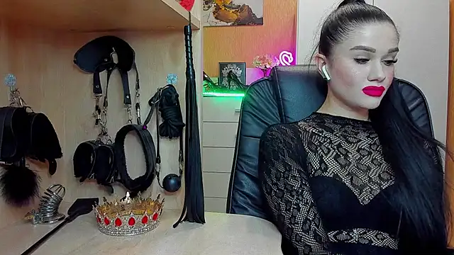 KristiTopxx online show from 04.19.26