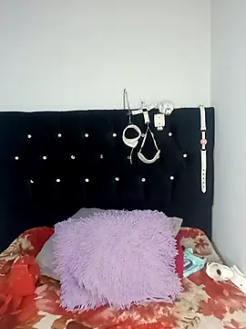 Emily Rouse23 online show from 04.09.26