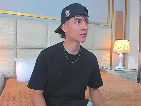 AronTawers online show from 03.01.26