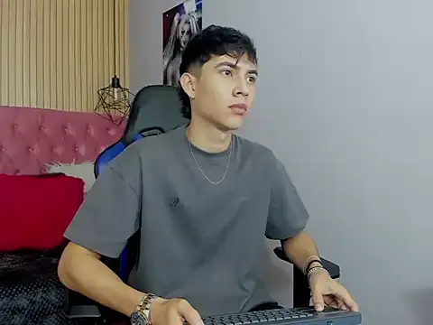 AronTawers online show from 03.10.26