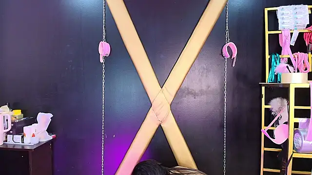 Morgana N Aithana online show from 03.04.26