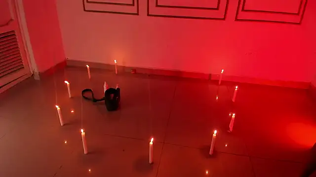 emily gaviria1 online show from 04.10.26