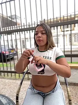 AdaPink  online show from 03.19.26