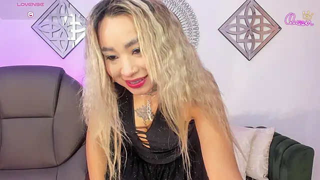 mystic nova  online show from 04.03.26