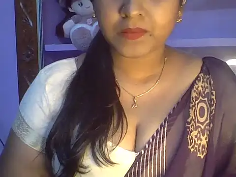 Snapshot of Tamil_Kuttyma chatting on 06.28.26 Tamil Kuttyma online show from 06.28.26