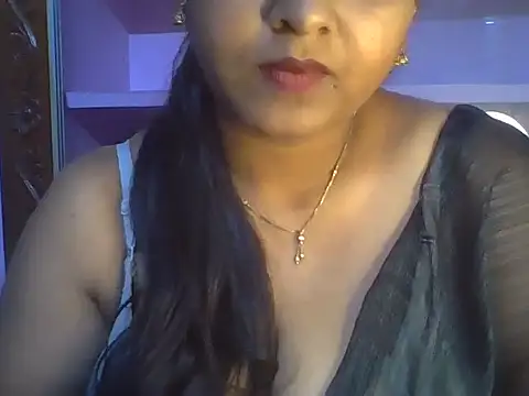 Snapshot of Tamil_Kuttyma chatting on 07.10.26 Tamil Kuttyma online show from 07.10.26