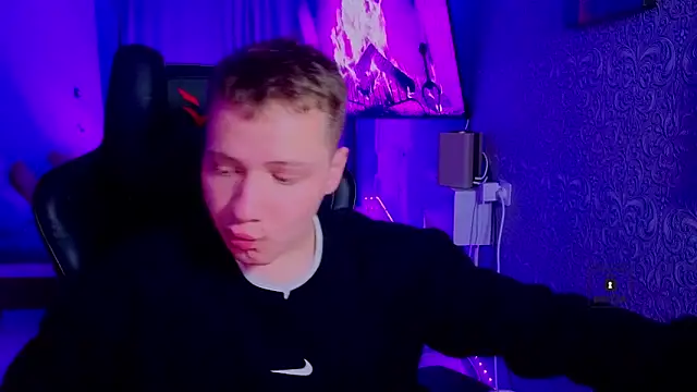 Karl Night  online show from 05.12.26