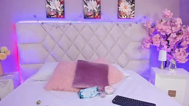 Snapshot of Salet_rosse chatting on 02.27.26 Salet rosse online show from 02.27.26