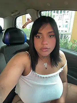 Snapshot of Nahomy_firee chatting on 03.04.26 Nahomy firee online show from 03.04.26