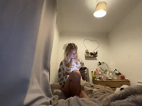 Snapshot of maisco19 chatting on 03.01.26 maisco19 online show from 03.01.26