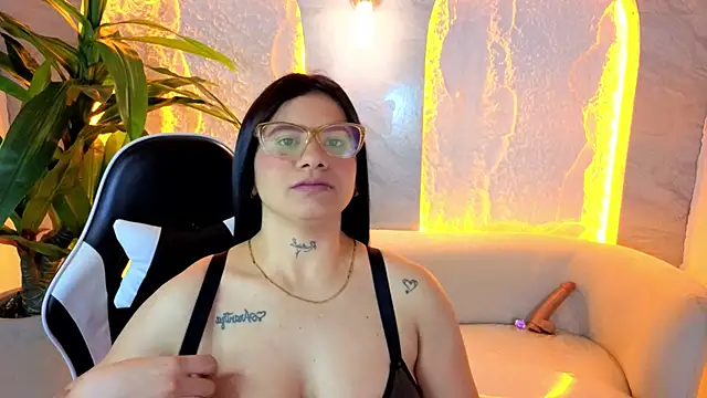 Snapshot of ashelyy_tp chatting on 03.04.26 ashelyy tp online show from 03.04.26