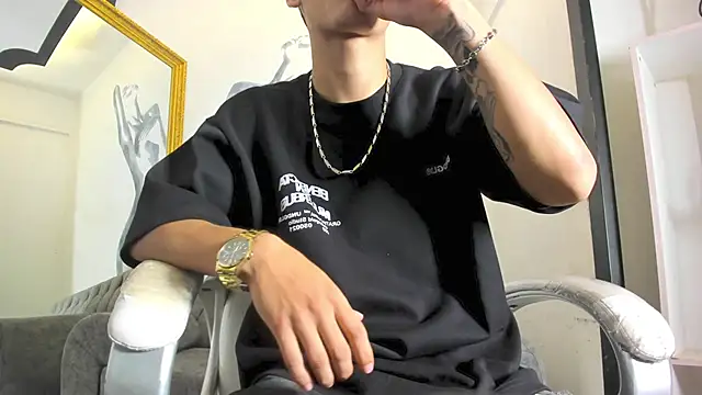 DylanRoyce  online show from 04.16.26