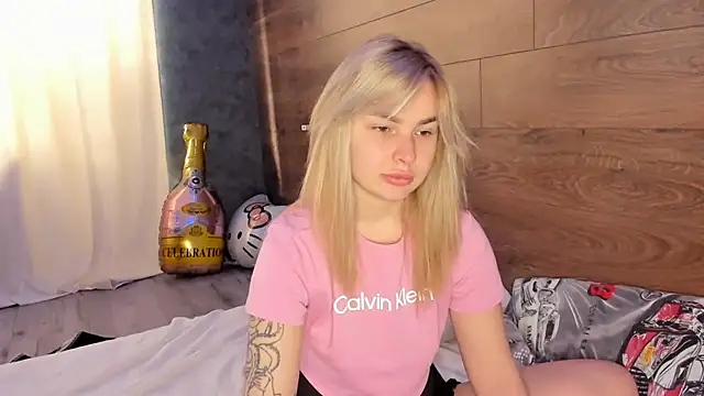 AmmyLuu online show from 03.16.26