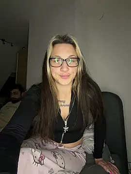 Snapshot of nunezlucx chatting on 03.29.26 nunezlucx online show from 03.29.26