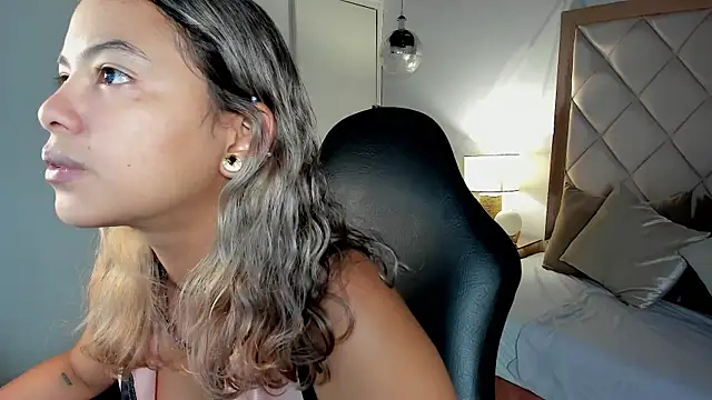 Snapshot of dulce_lyraa1 chatting on 07.11.26 dulce lyraa1 online show from 07.11.26