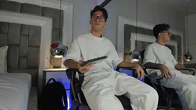 Snapshot of Austin_Reedss chatting on 03.03.26 Austin Reedss online show from 03.03.26