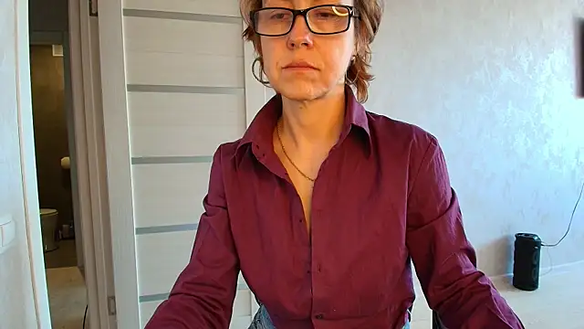 LioraWeiss online show from 05.05.26
