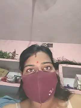 Snapshot of Poonam_bhoji chatting on 06.17.26 Poonam bhoji online show from 06.17.26