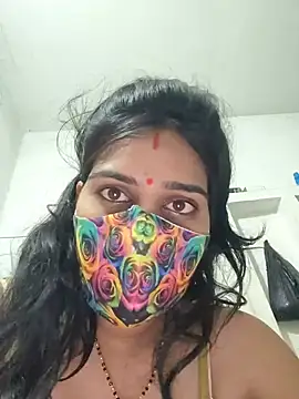 Snapshot of Poonam_bhoji chatting on 06.24.26 Poonam bhoji online show from 06.24.26