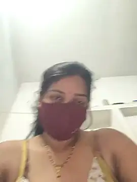 Snapshot of Poonam_bhoji chatting on 06.30.26 Poonam bhoji online show from 06.30.26