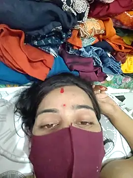 Snapshot of Poonam_bhoji chatting on 07.17.26 Poonam bhoji online show from 07.17.26
