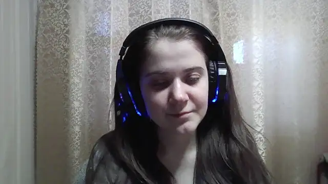 Snapshot of CarinaFolmar chatting on 03.04.26 CarinaFolmar online show from 03.04.26