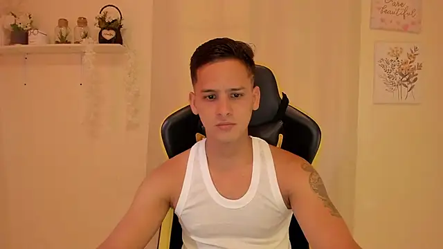 sexy andres01 online show from 04.27.26