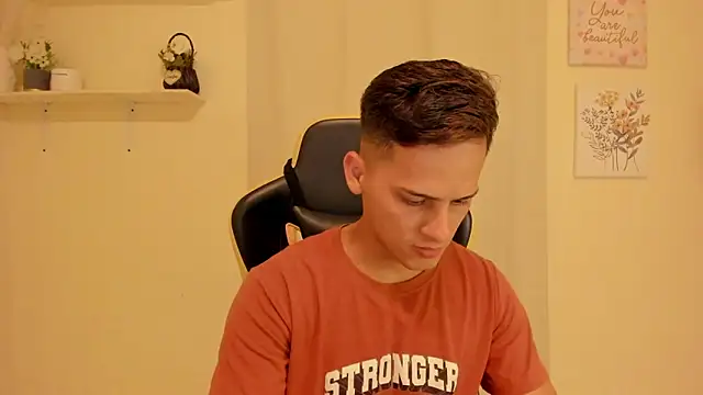 sexy andres01 online show from 05.21.26