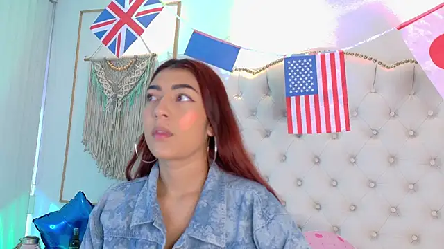 Snapshot of Sara_funy chatting on 06.15.26 Sara funy online show from 06.15.26