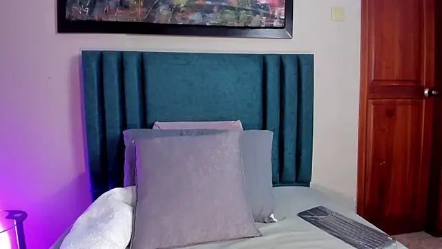 JazminDluxe online show from 03.23.26