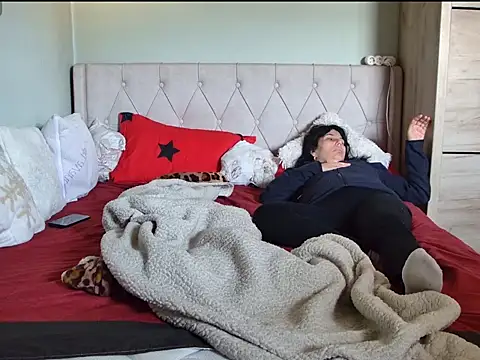 tess1980 online show from 03.03.26