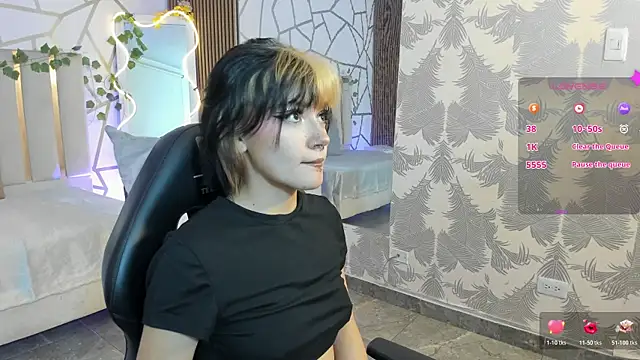Cloee tay1 online show from 06.07.26