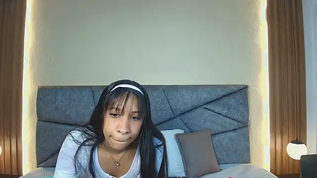 Snapshot of ShayMilleer chatting on 06.05.26 ShayMilleer online show from 06.05.26