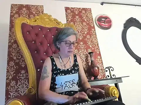 Snapshot of Hades_Lyra chatting on 03.02.26 Hades Lyra online show from 03.02.26