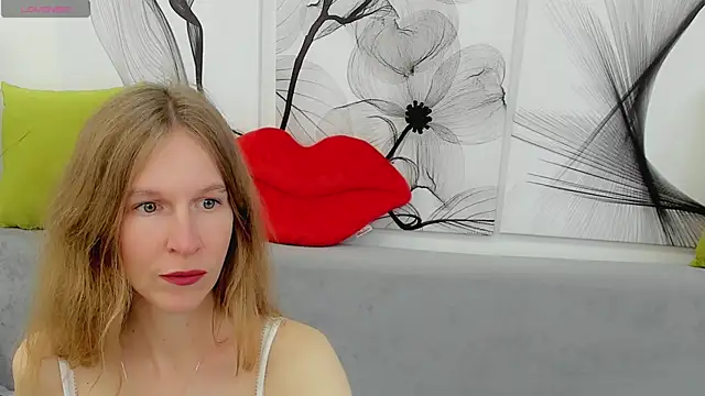 Mira XOo online show from 04.09.26