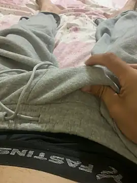 Snapshot of xrepnap013 chatting on 02.24.26 xrepnap013 online show from 02.24.26