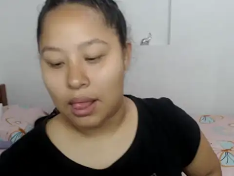 Assly Love online show from 04.10.26