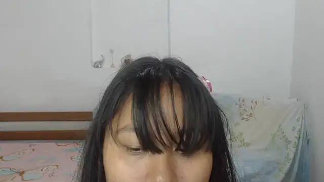 Snapshot of Assly_Love chatting on 04.21.26 Assly Love online show from 04.21.26