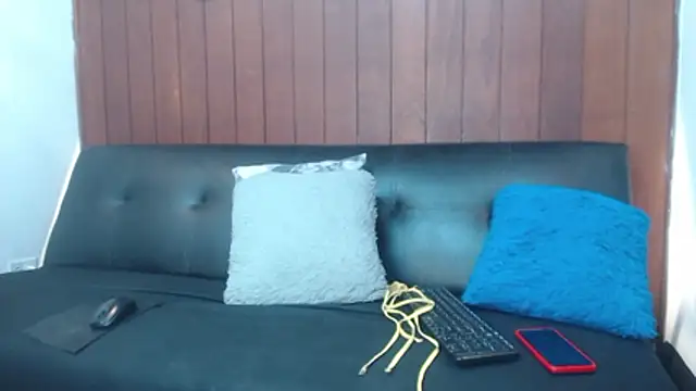 Snapshot of Assly_Love chatting on 05.17.26 Assly Love online show from 05.17.26